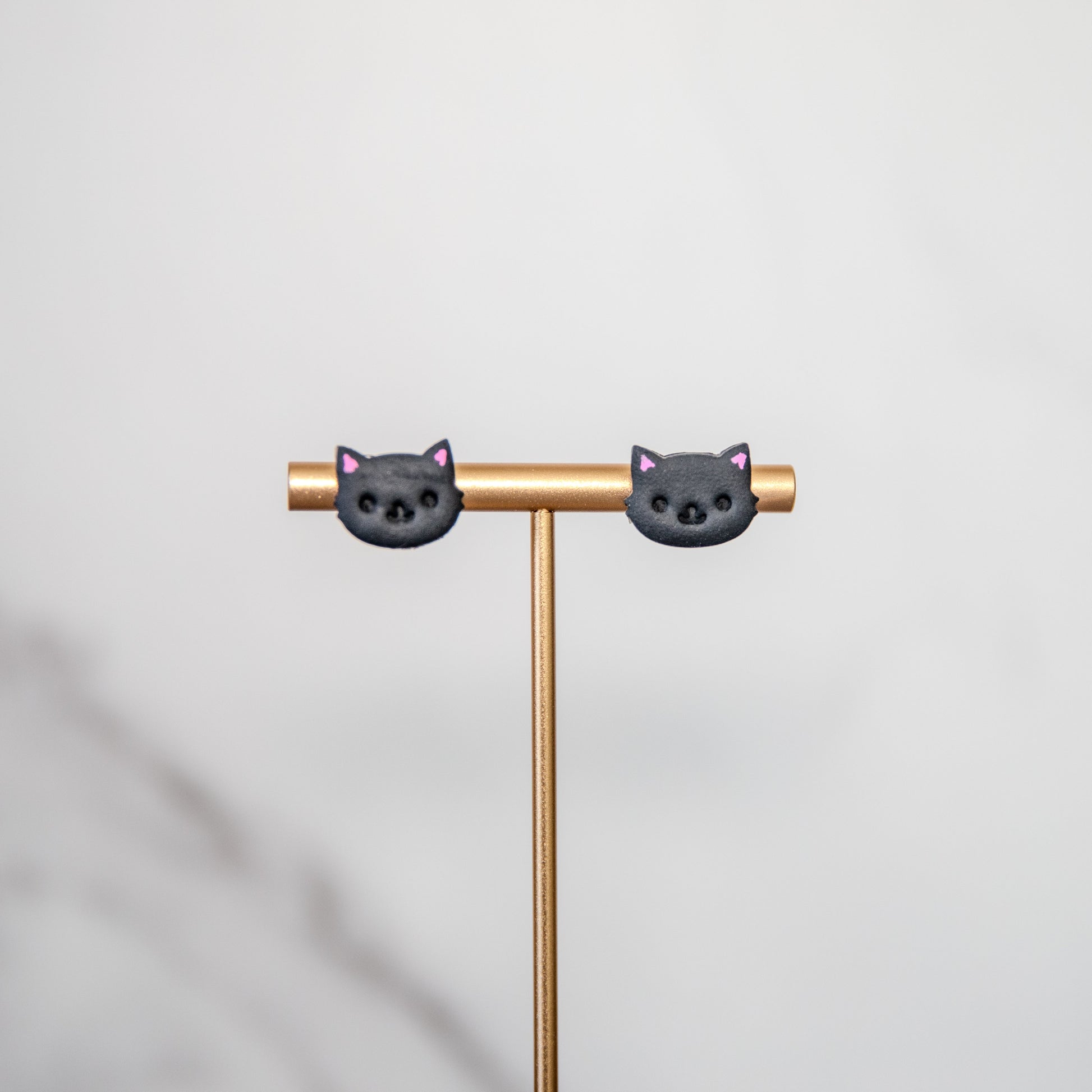 black cat face earrings