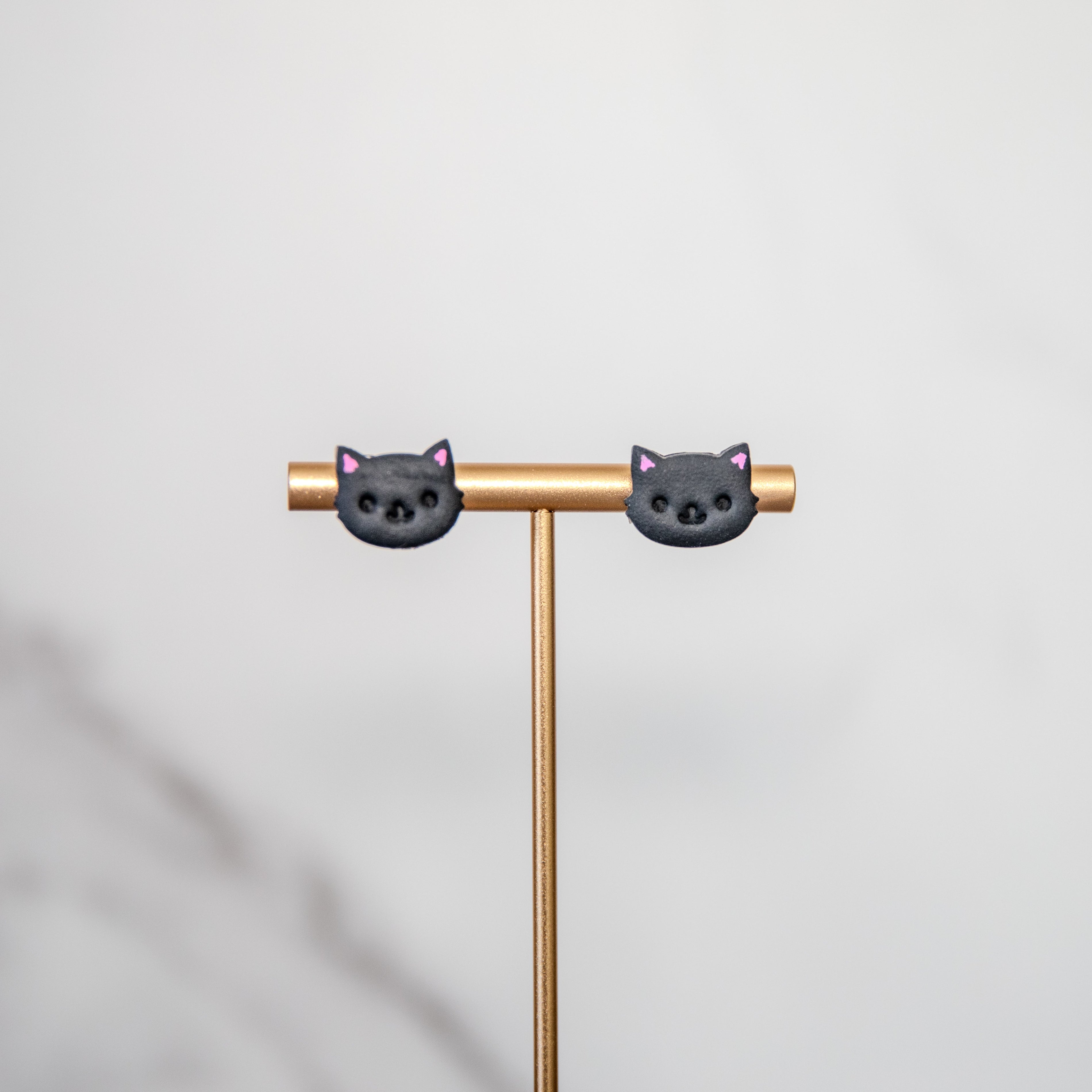 black cat face earrings